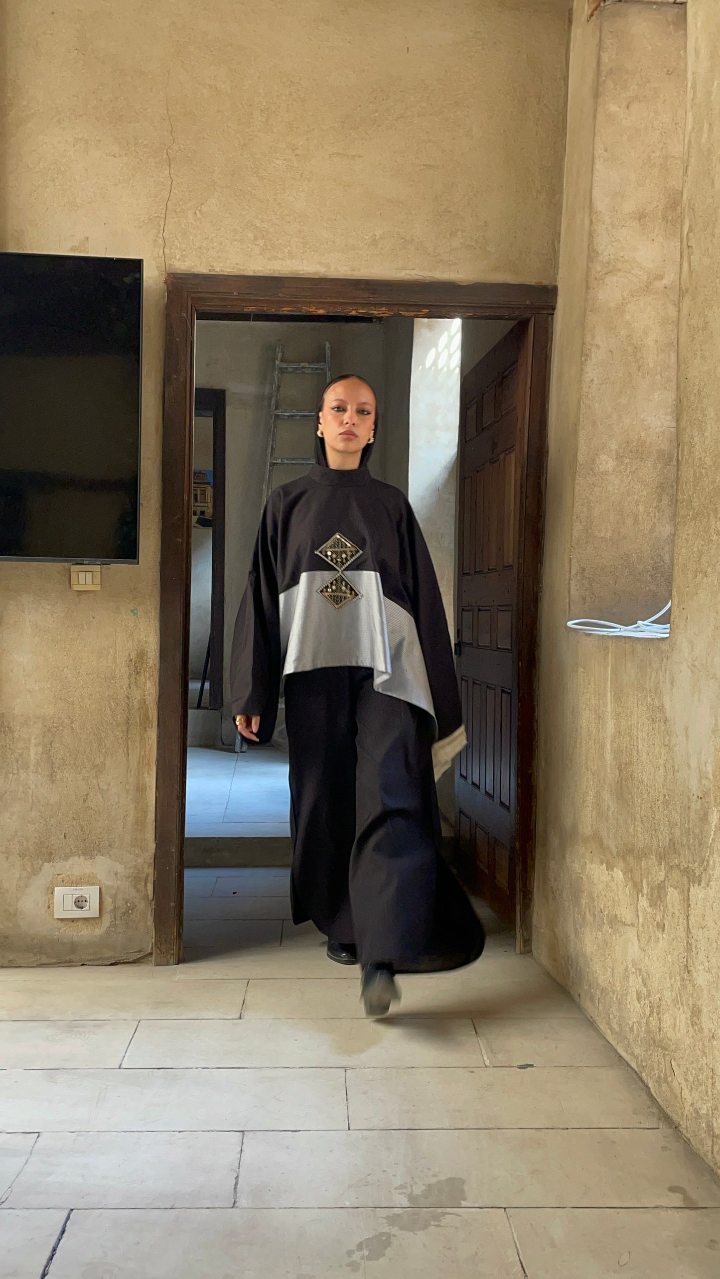 The Nomad Eclipse Cape